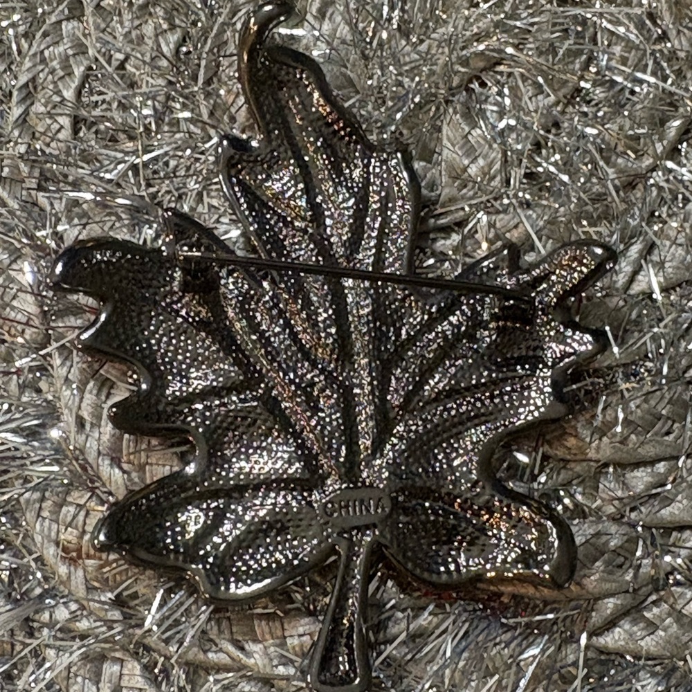 Off Park Collection Maple Leaf Brooch - image 3